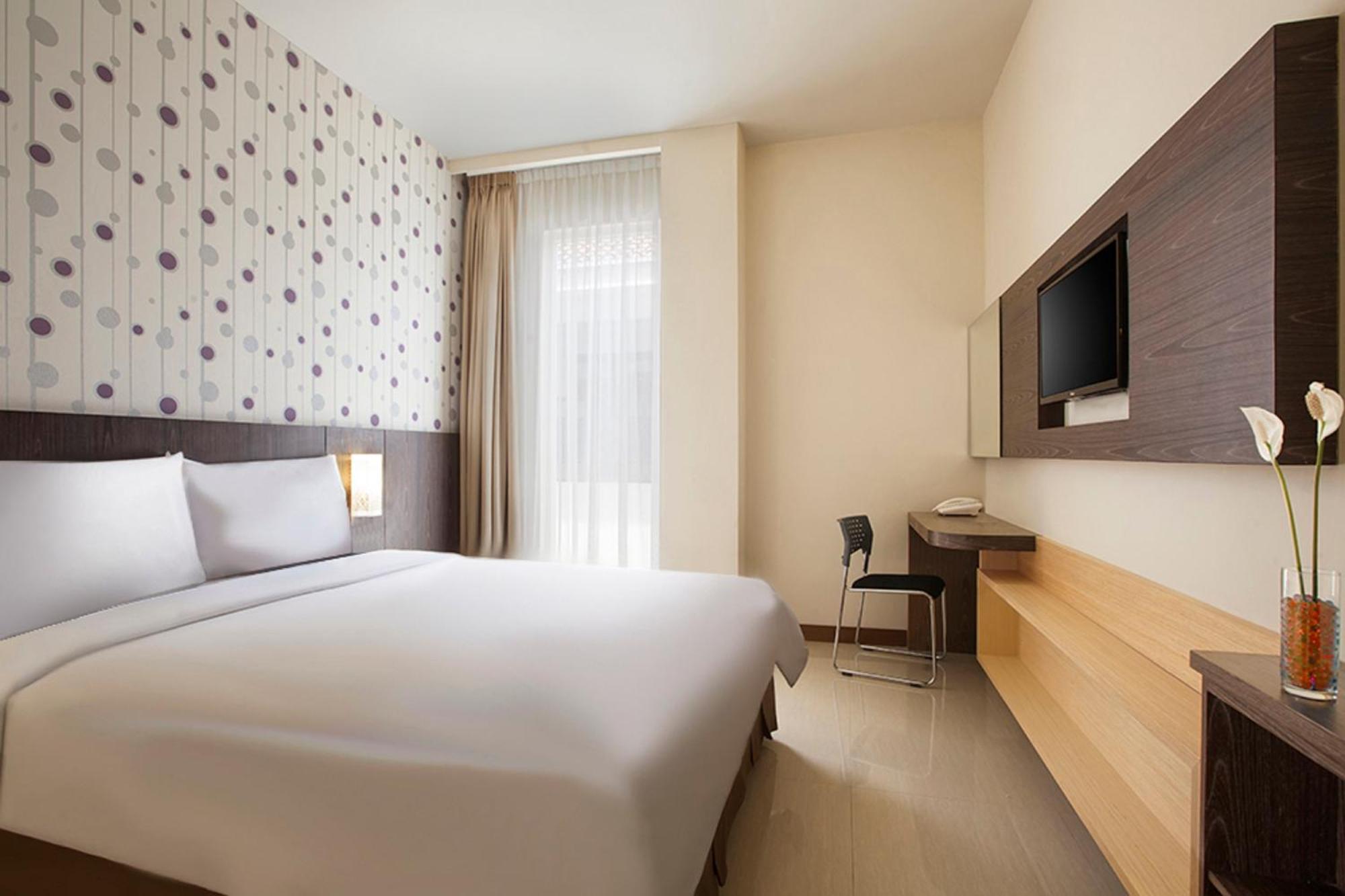 Aveon Express Hotel By Daphna International Jogyakarta Zewnętrze zdjęcie