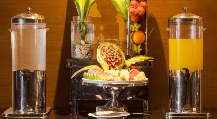 Aveon Express Hotel By Daphna International Jogyakarta Zewnętrze zdjęcie