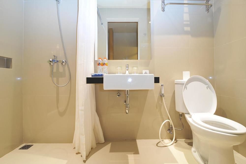 Aveon Express Hotel By Daphna International Jogyakarta Zewnętrze zdjęcie